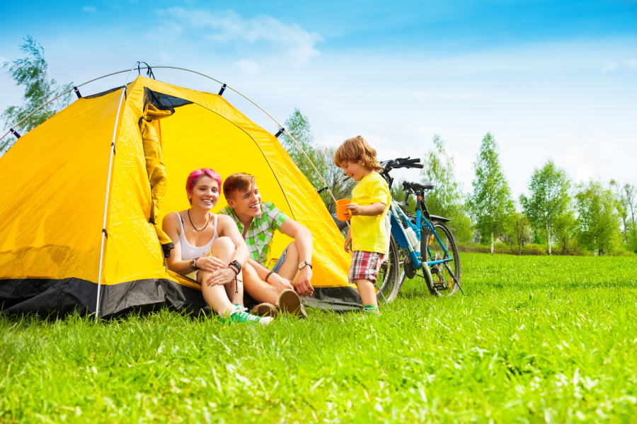 famille dans un camping proche ales